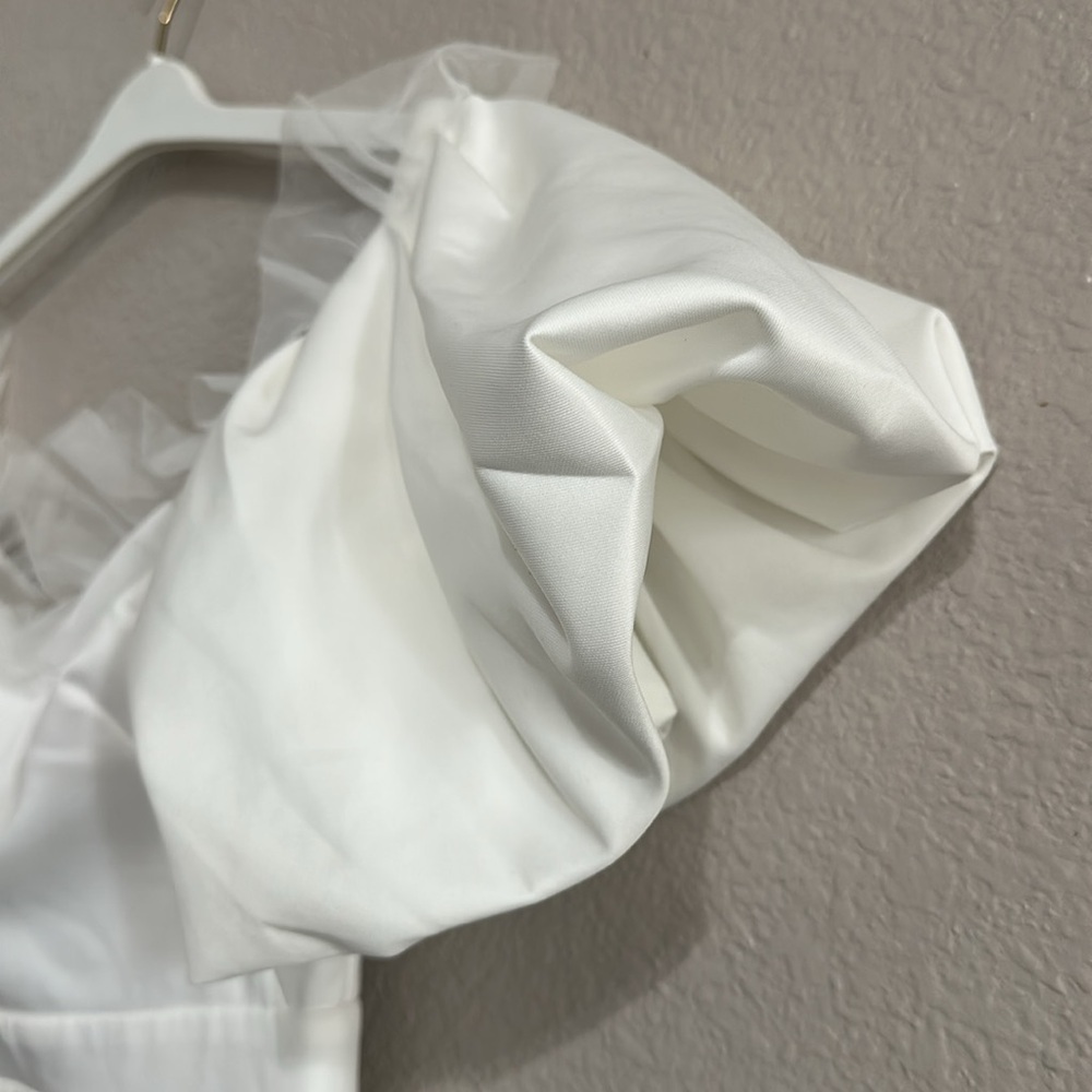 Giffniseti White Puff Sleeve Maxi Dress NWT - Picture 9 of 10